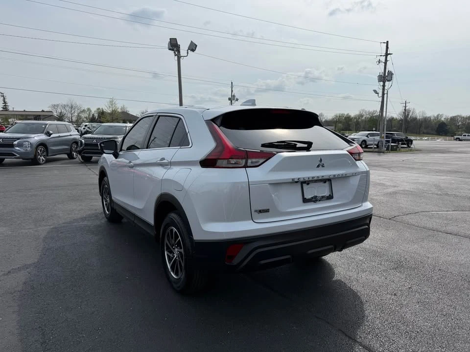 2026 Mitsubishi Eclipse Cross - Image 3 of 16