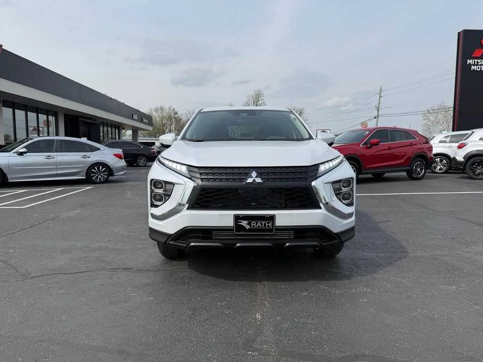 2026 Mitsubishi Eclipse Cross - Image 8 of 16