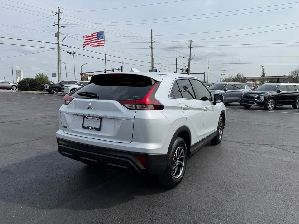 2026 Mitsubishi Eclipse Cross - Image 5 of 16