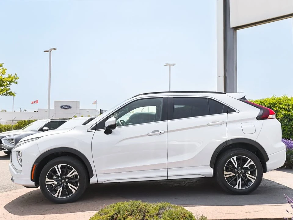 2026 Mitsubishi Eclipse Cross - Image 9 of 20