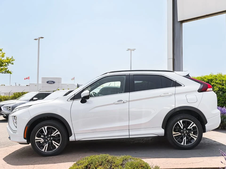 2026 Mitsubishi Eclipse Cross - Image 9 of 20