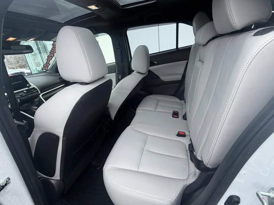 2026 Mitsubishi Eclipse Cross - Image 14 of 20