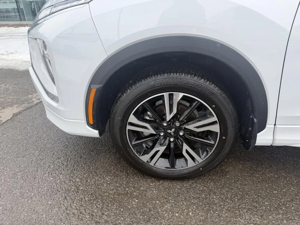 2026 Mitsubishi Eclipse Cross - Image 10 of 20