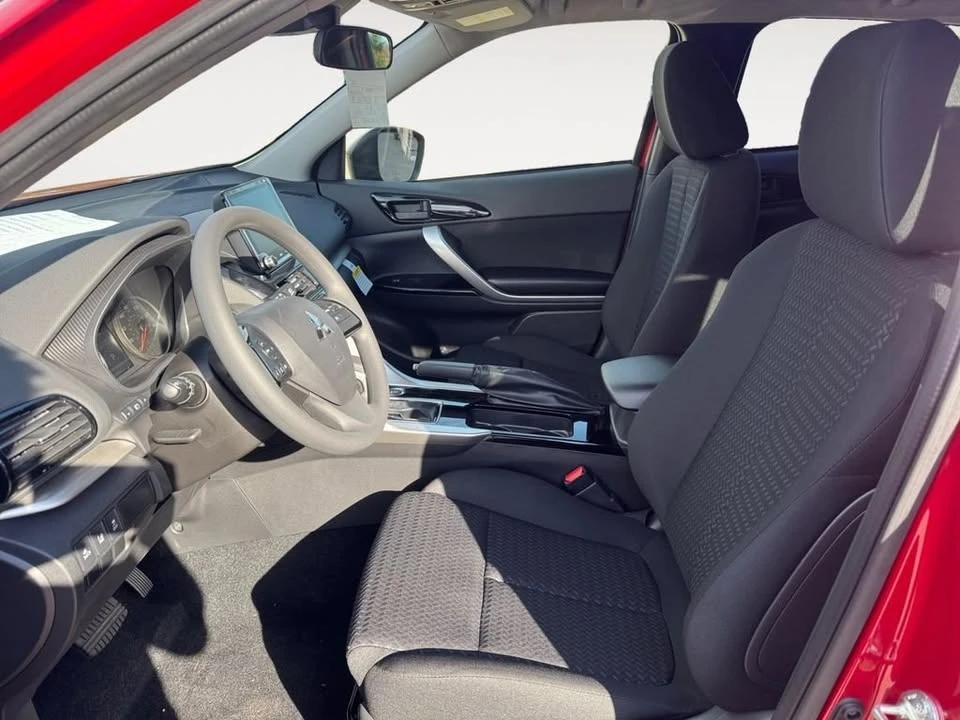 2026 Mitsubishi Eclipse Cross - Image 9 of 15
