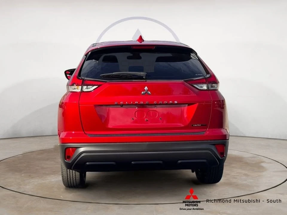 2026 Mitsubishi Eclipse Cross - Image 4 of 15