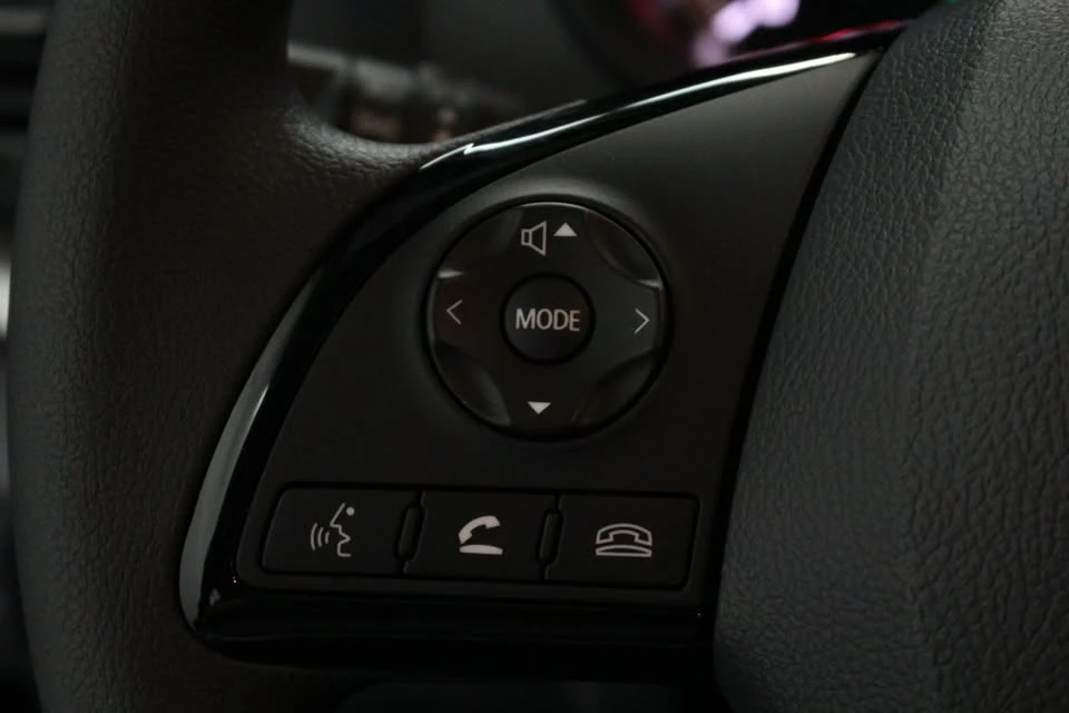 2026 Mitsubishi Eclipse Cross - Image 9 of 20