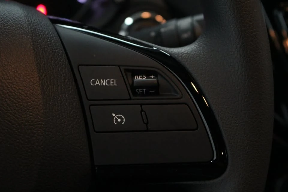 2026 Mitsubishi Eclipse Cross - Image 10 of 20