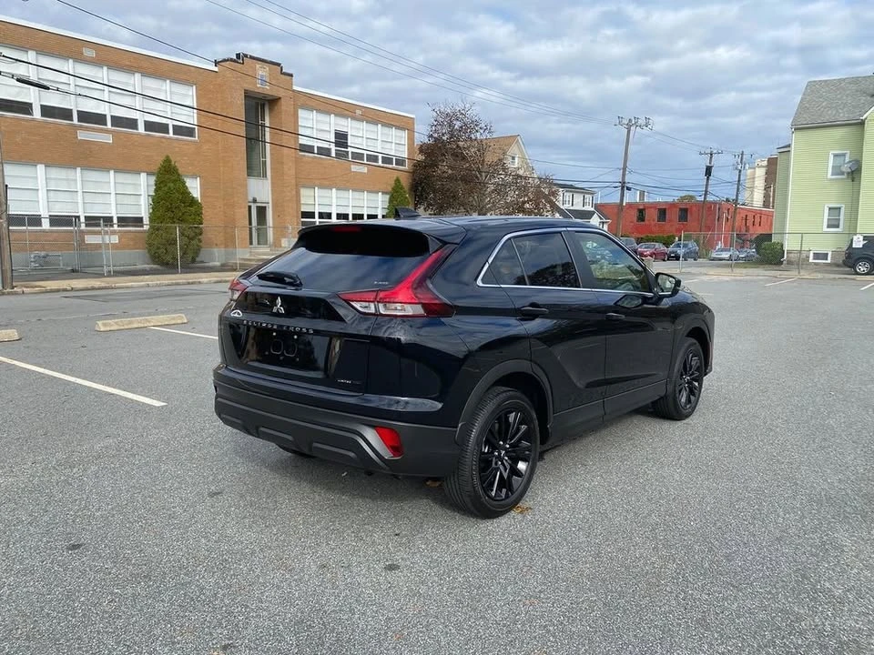 2026 Mitsubishi Eclipse Cross - Image 5 of 9