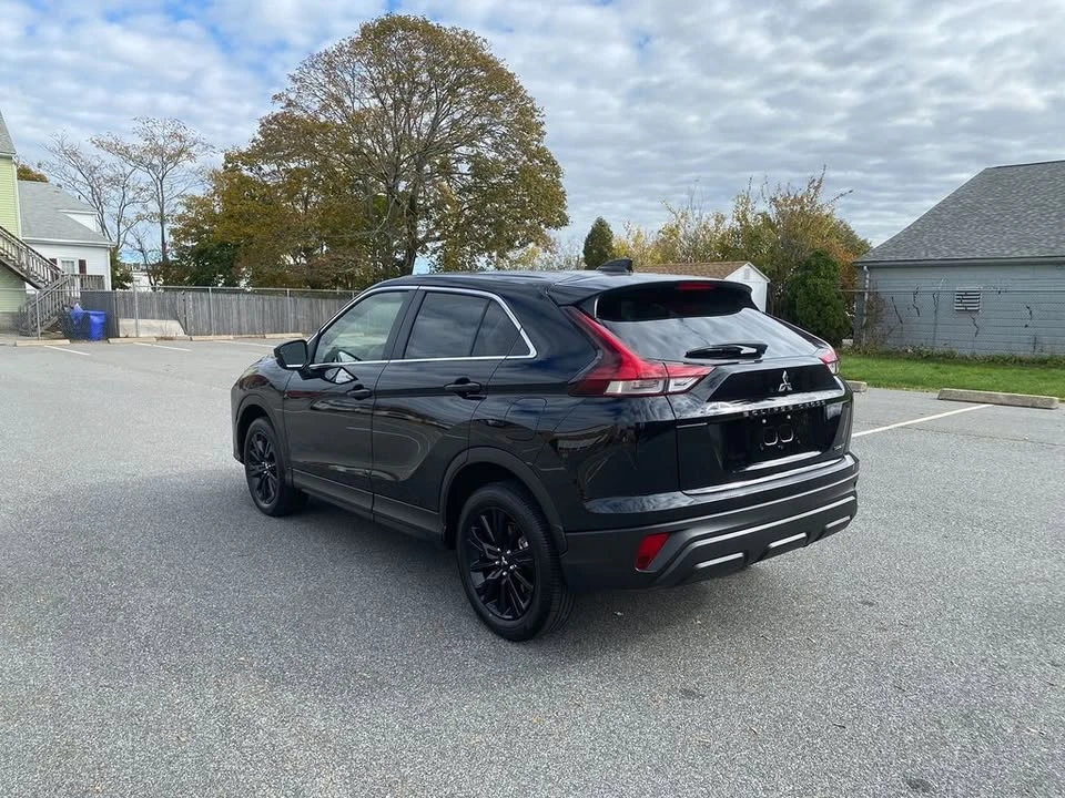 2026 Mitsubishi Eclipse Cross - Image 8 of 9