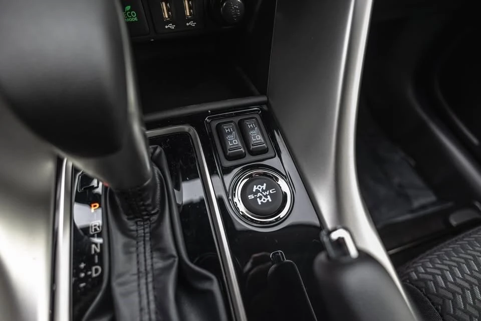 2026 Mitsubishi Eclipse Cross - Image 19 of 20