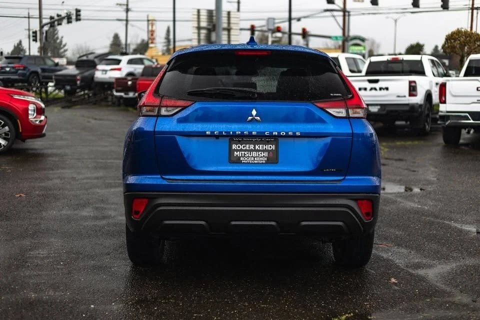 2026 Mitsubishi Eclipse Cross - Image 10 of 20