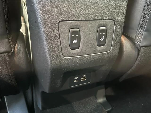 2026 Mitsubishi Eclipse Cross - Image 13 of 19