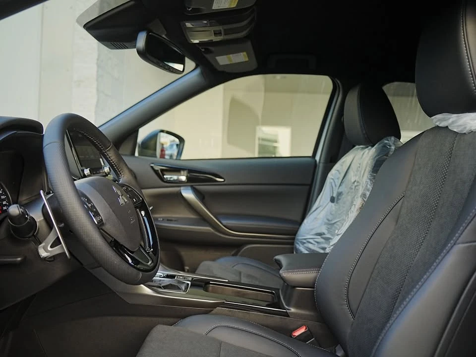 2026 Mitsubishi Eclipse Cross - Image 14 of 15