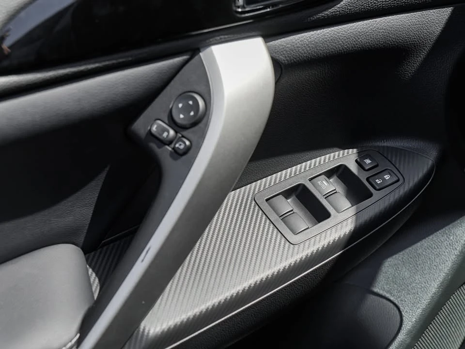 2026 Mitsubishi Eclipse Cross - Image 3 of 20