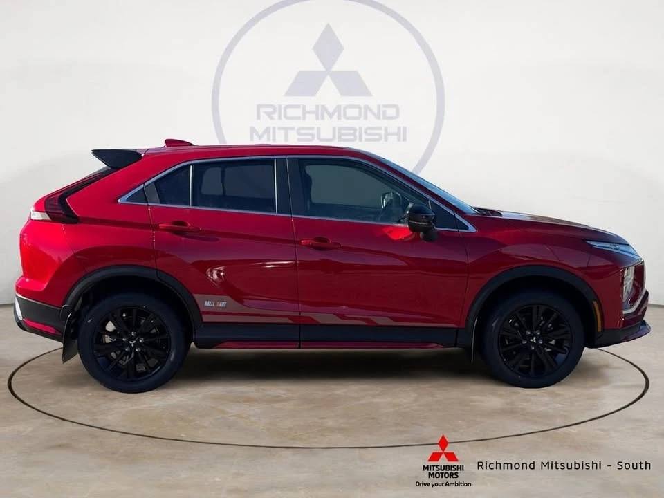 2026 Mitsubishi Eclipse Cross - Image 2 of 15