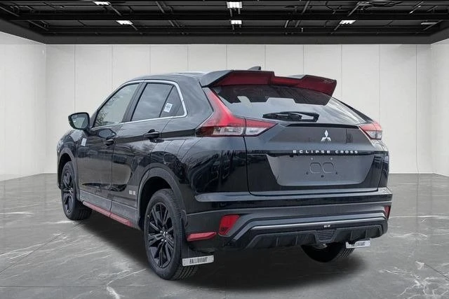 2026 Mitsubishi Eclipse Cross - Image 3 of 19
