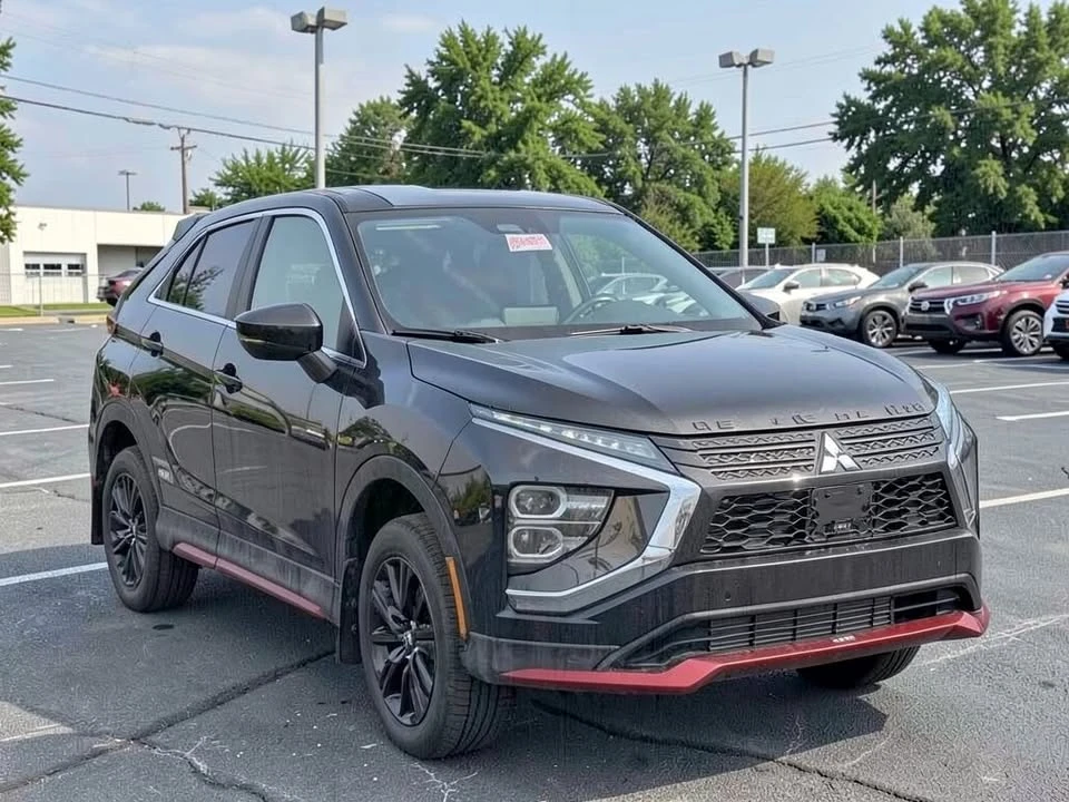 2026 Mitsubishi Eclipse Cross - Image 7 of 17