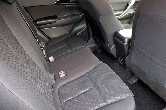 2026 Mitsubishi Eclipse Cross - Image 16 of 17