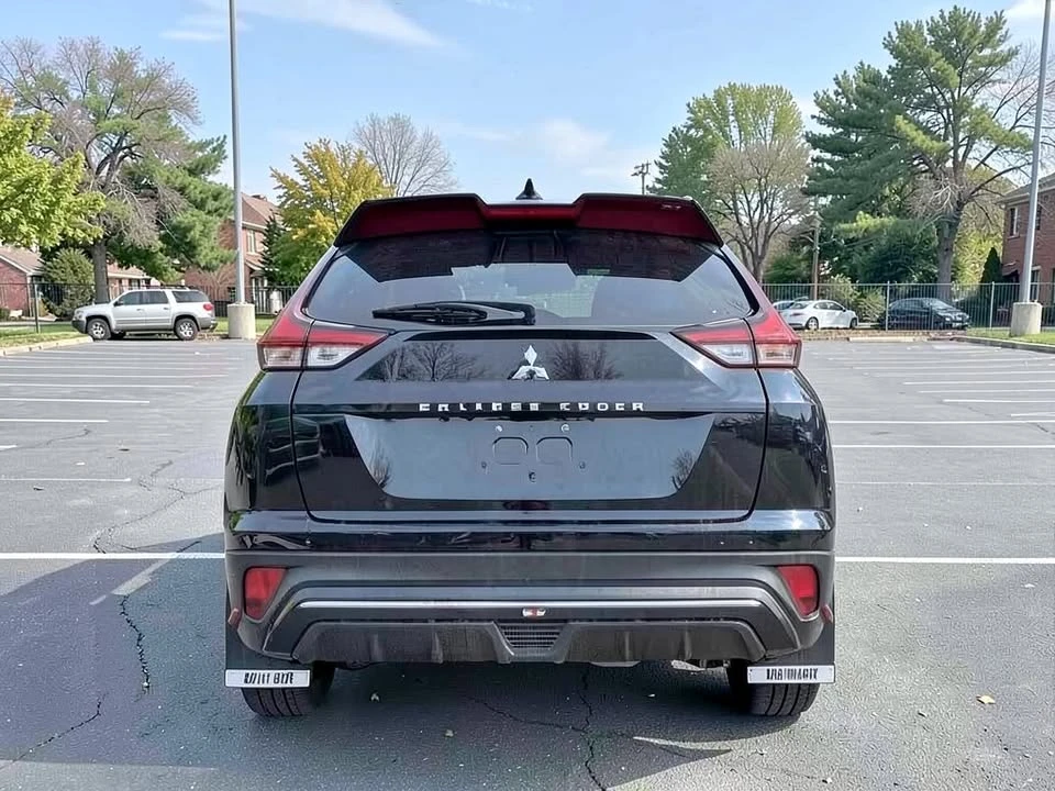 2026 Mitsubishi Eclipse Cross - Image 4 of 17