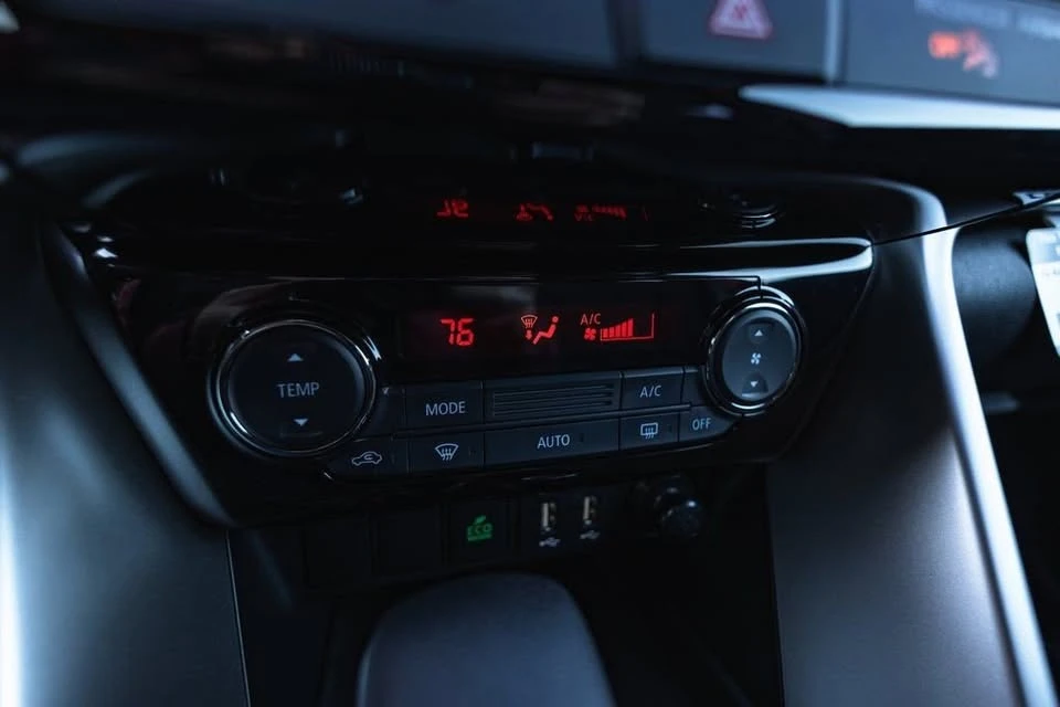 2026 Mitsubishi Eclipse Cross - Image 15 of 20