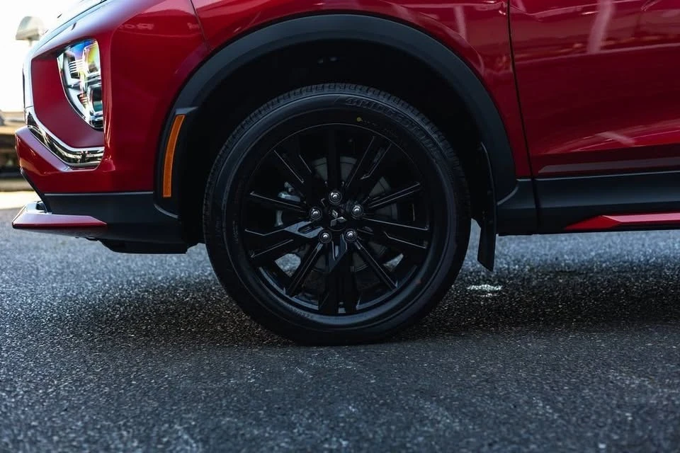 2026 Mitsubishi Eclipse Cross - Image 11 of 20