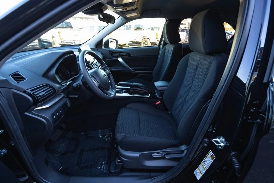 2026 Mitsubishi Eclipse Cross - Image 14 of 20
