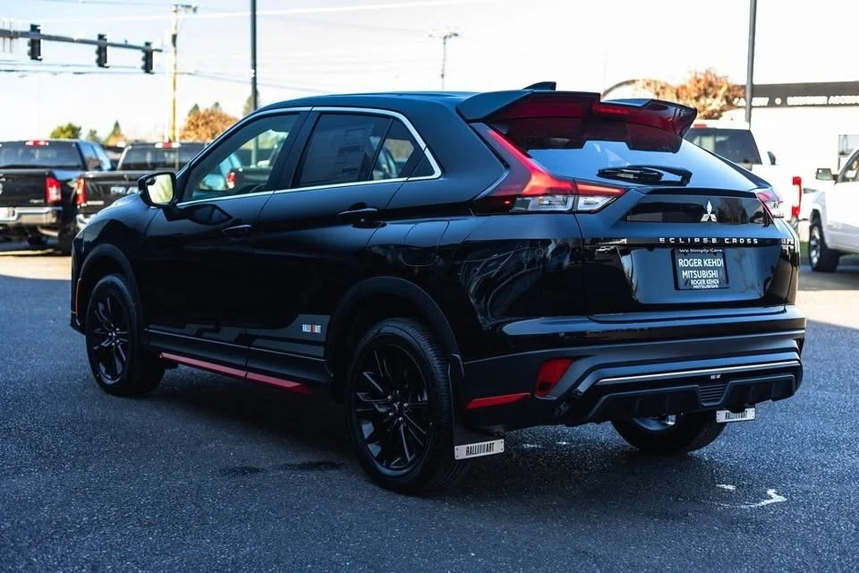 2026 Mitsubishi Eclipse Cross - Image 8 of 19