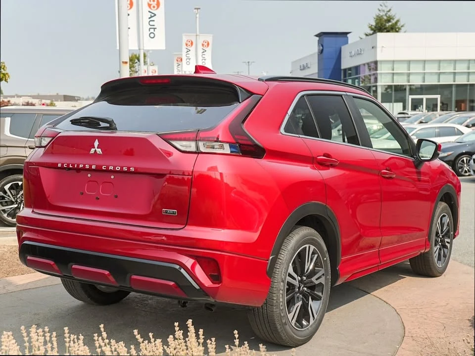 2026 Mitsubishi Eclipse Cross - Image 5 of 18