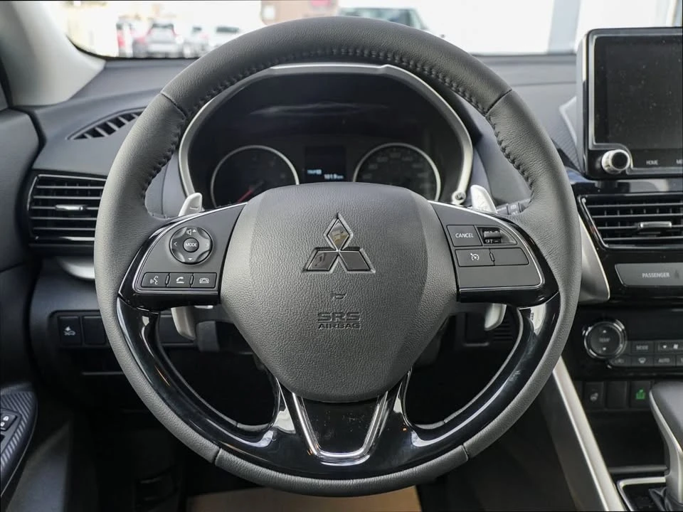 2026 Mitsubishi Eclipse Cross - Image 12 of 15