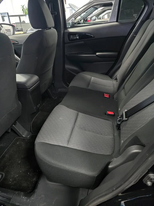 2026 Mitsubishi Eclipse Cross - Image 6 of 8