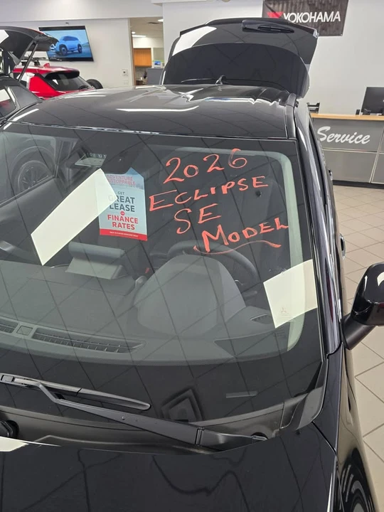 2026 Mitsubishi Eclipse Cross - Image 3 of 9