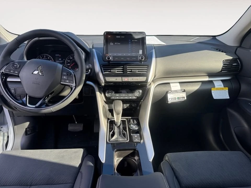 2026 Mitsubishi Eclipse Cross - Image 10 of 15