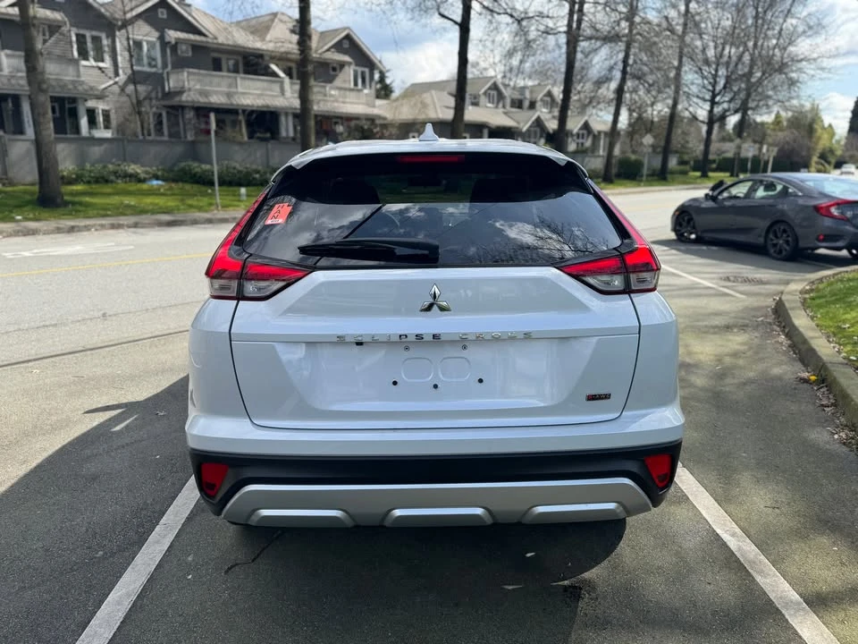 2026 Mitsubishi Eclipse Cross - Image 5 of 11