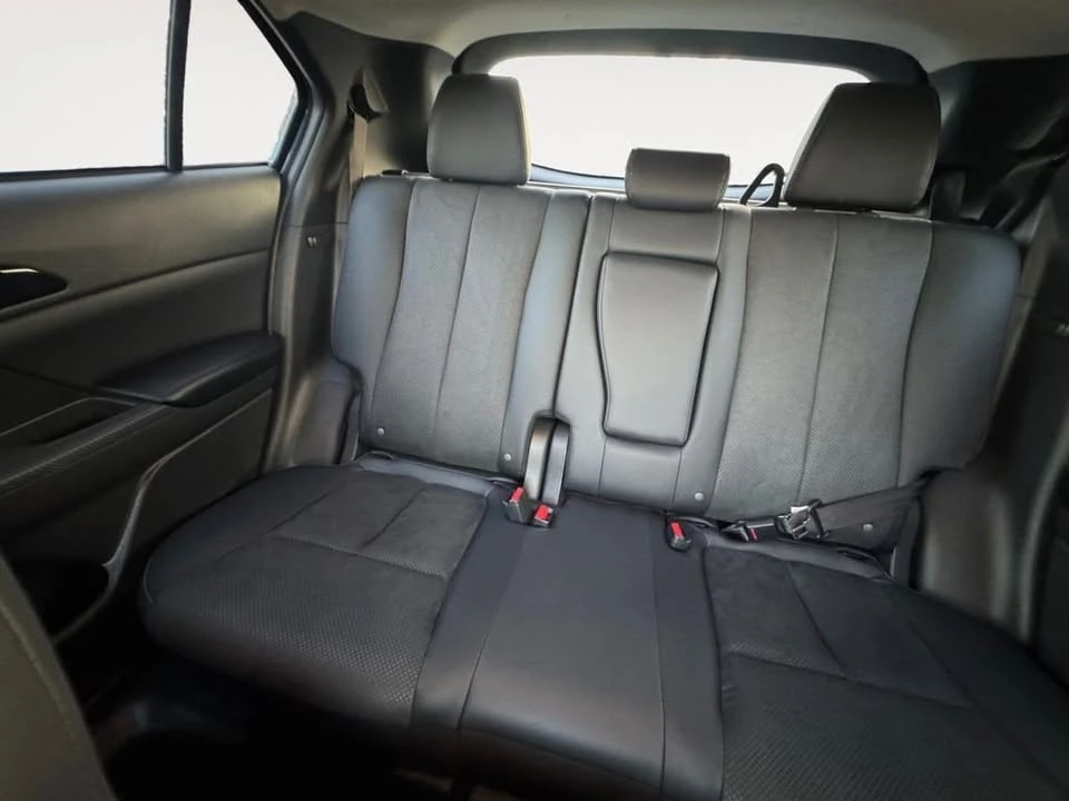 2026 Mitsubishi Eclipse Cross - Image 12 of 14