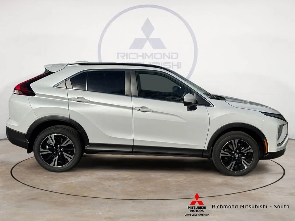 2026 Mitsubishi Eclipse Cross - Image 2 of 15