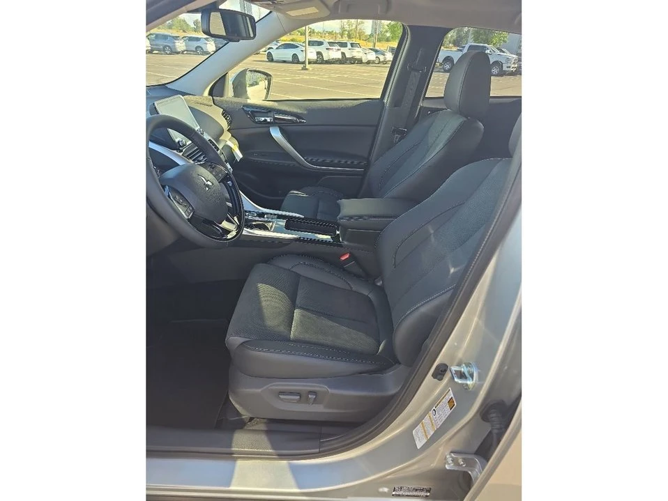 2026 Mitsubishi Eclipse Cross - Image 9 of 10