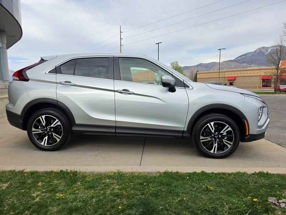 2026 Mitsubishi Eclipse Cross - Image 4 of 20
