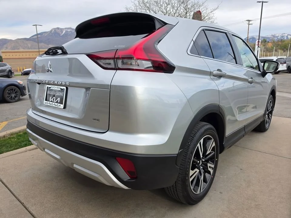 2026 Mitsubishi Eclipse Cross - Image 4 of 12