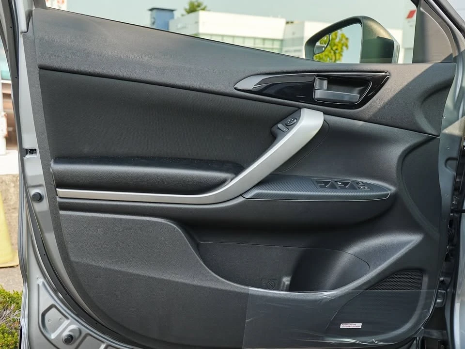 2026 Mitsubishi Eclipse Cross - Image 12 of 20