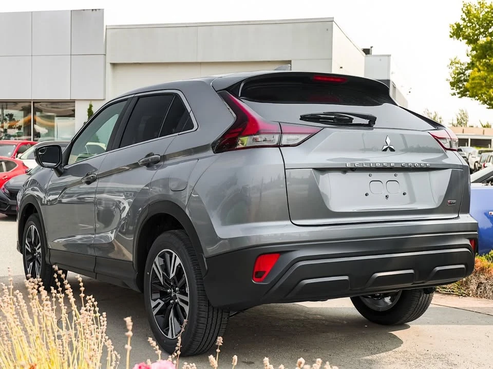 2026 Mitsubishi Eclipse Cross - Image 8 of 20