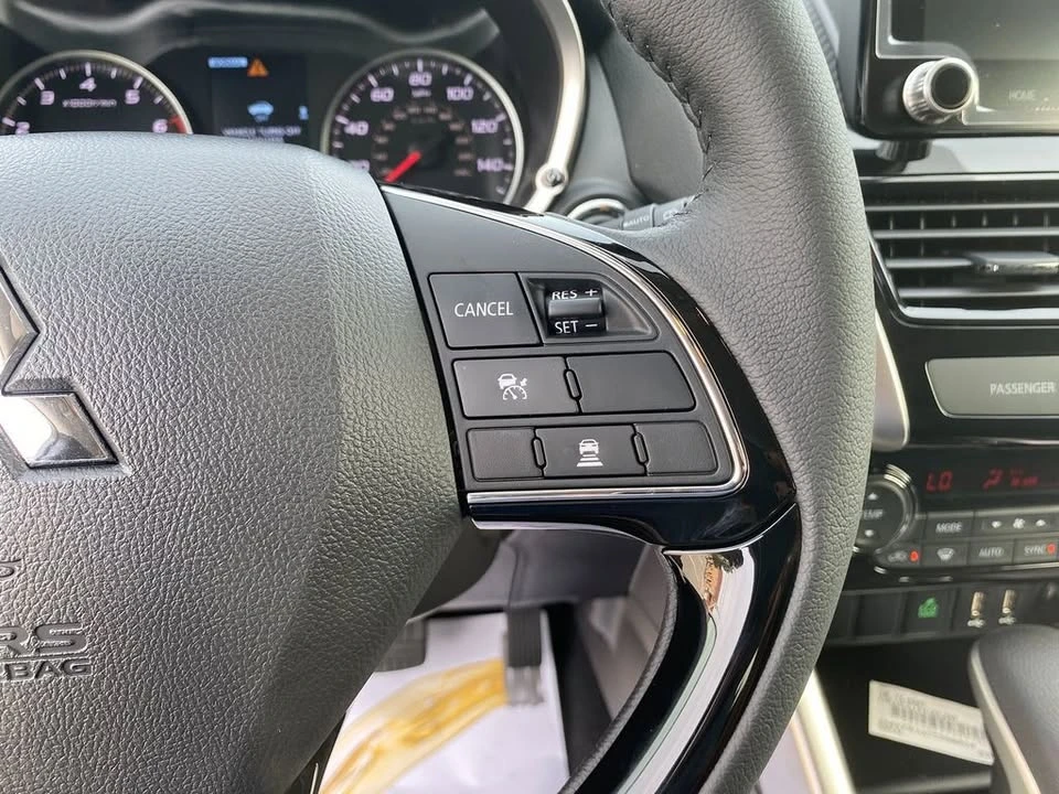 2026 Mitsubishi Eclipse Cross - Image 17 of 20