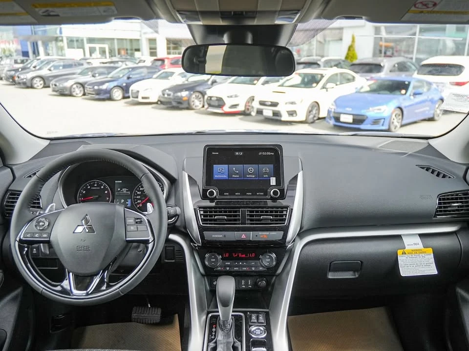 2026 Mitsubishi Eclipse Cross - Image 16 of 20