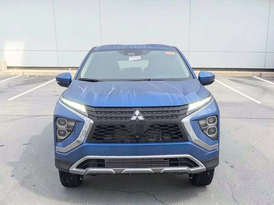 2026 Mitsubishi Eclipse Cross - Image 8 of 9
