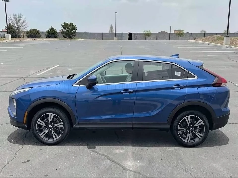 2026 Mitsubishi Eclipse Cross - Image 2 of 9