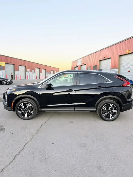 2026 Mitsubishi Eclipse Cross - Image 10 of 19