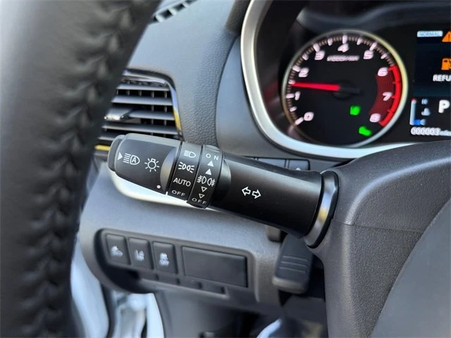 2026 Mitsubishi Eclipse Cross - Image 14 of 20