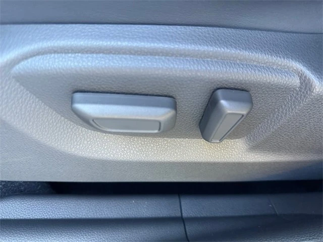 2026 Mitsubishi Eclipse Cross - Image 12 of 20