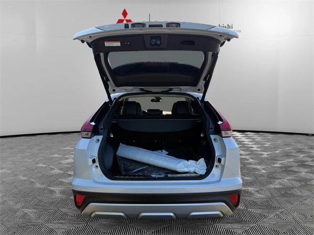 2026 Mitsubishi Eclipse Cross - Image 9 of 20
