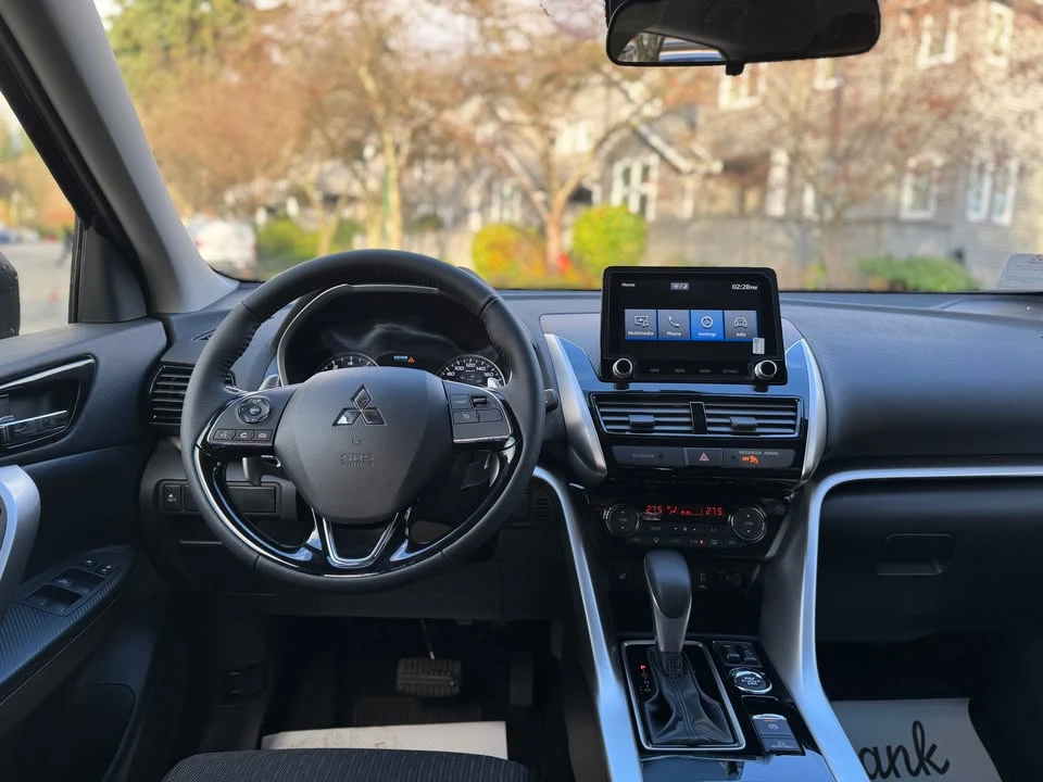 2026 Mitsubishi Eclipse Cross - Image 10 of 15