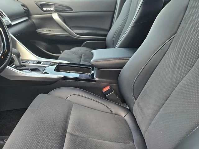 2026 Mitsubishi Eclipse Cross - Image 12 of 20